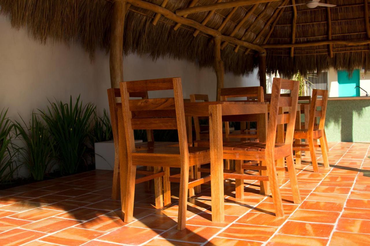 Bungalows Las Arenas Сан-Патрисио-Мелак Экстерьер фото