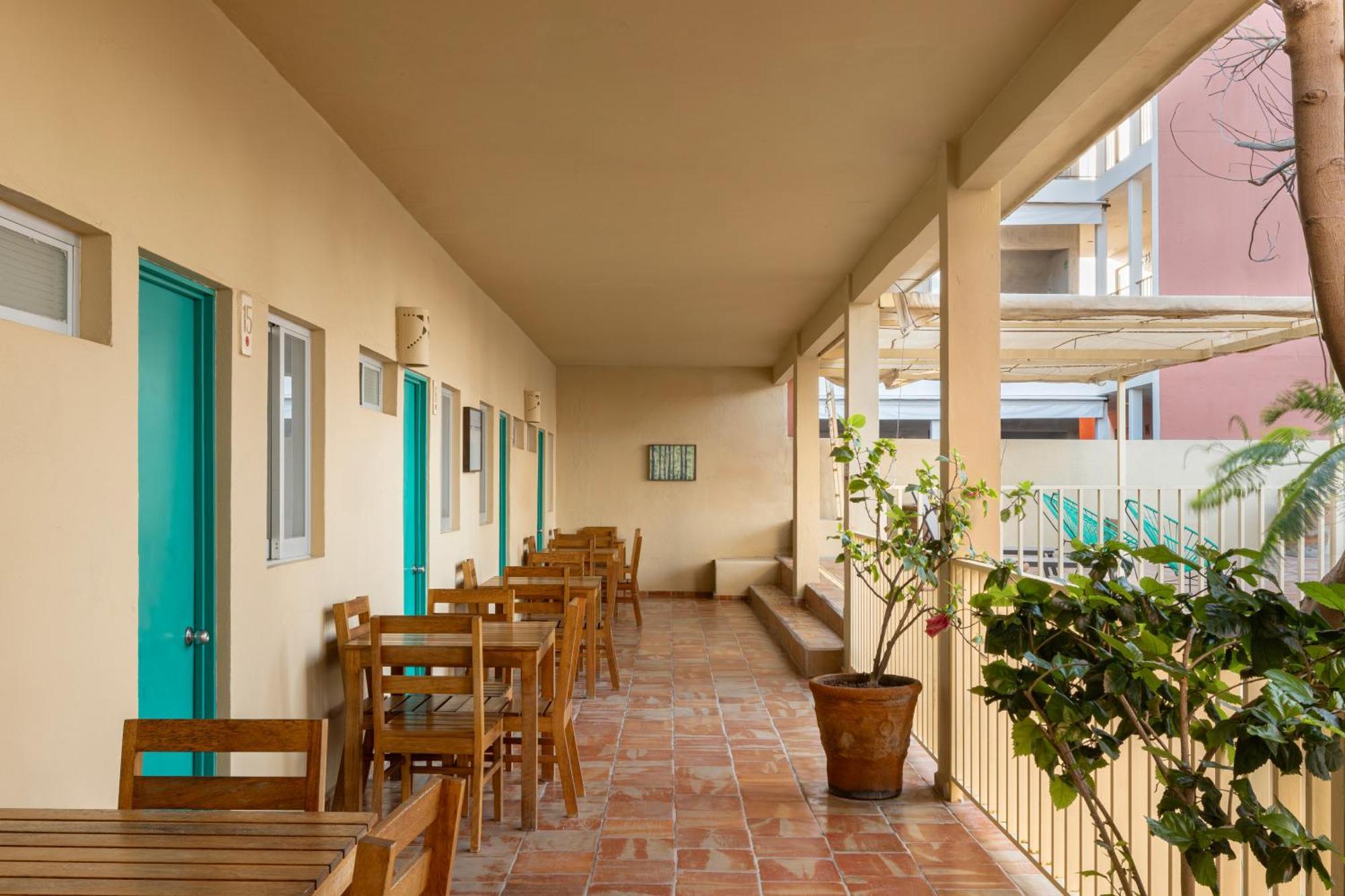 Bungalows Las Arenas Сан-Патрисио-Мелак Экстерьер фото