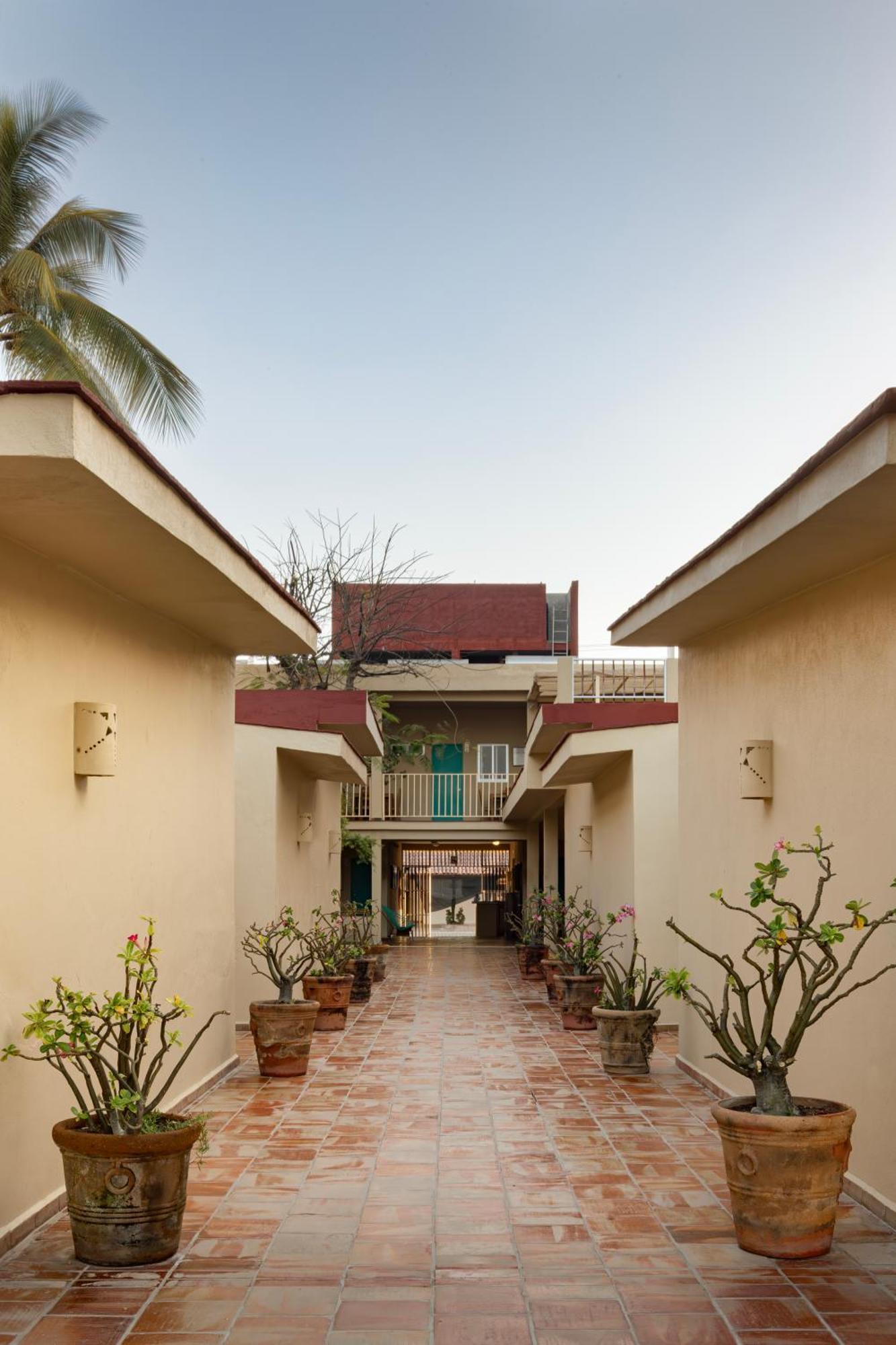 Bungalows Las Arenas Сан-Патрисио-Мелак Экстерьер фото